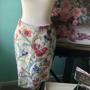 NWT Ann Taylor Career Cream Floral Pencil Skirt 6